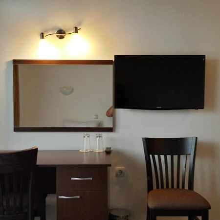 Hotel Kiprovets Chiprovtsi Buitenkant foto