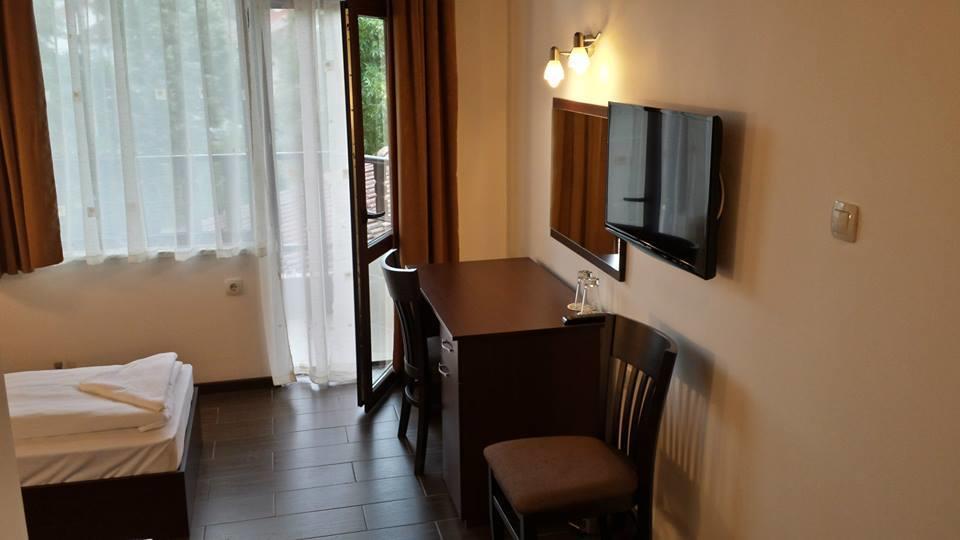 Hotel Kiprovets Chiprovtsi Buitenkant foto